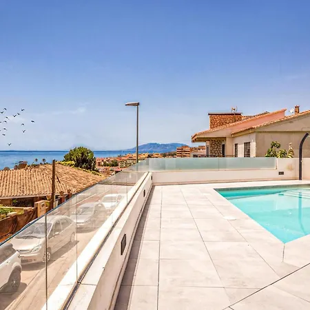 Casa vacanze Awesome In Cala Del Moral With Kitchen La Cala Del Moral